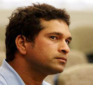 sachin tendulkar says i am lucky that living on the moments