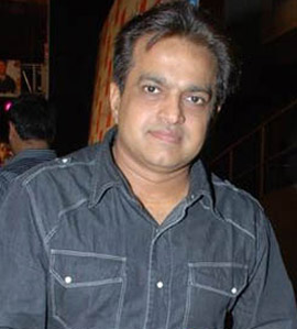 comic actor vivek shauq dies of heart attack